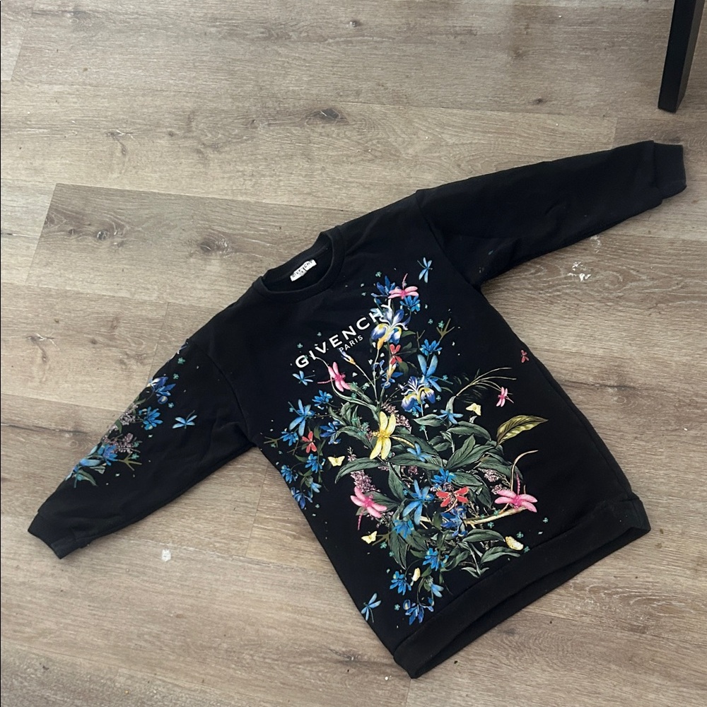 Givenchy Black Multicolor Floral Crewneck Sweater